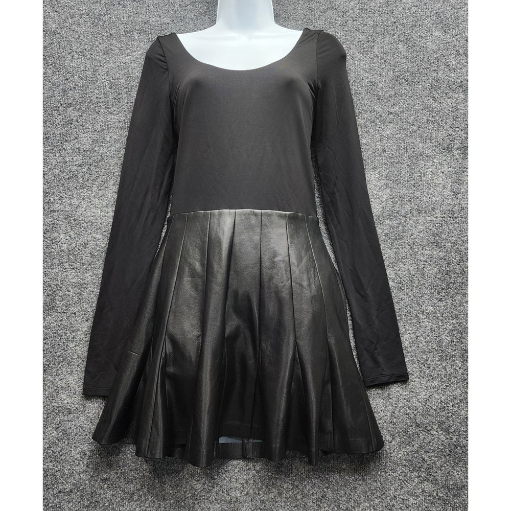 NWT‎ Alice + Olivia Faux Leather Pleated Long Sleeve Mini Dress Black Size 4